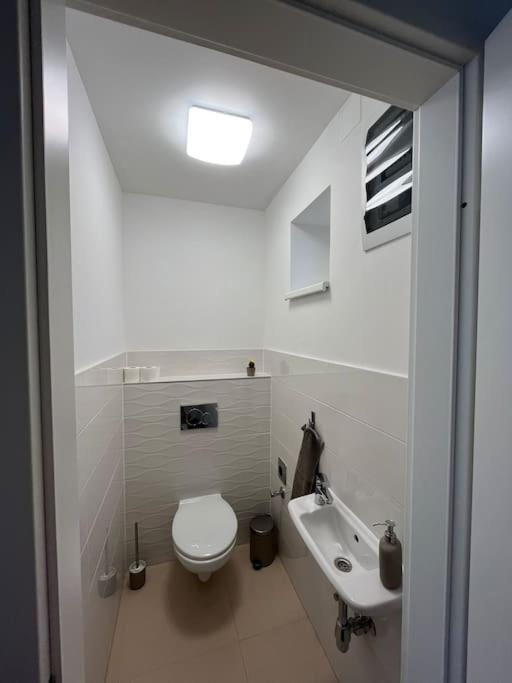 Swan Apartman - Keszthely Zewnętrze zdjęcie
